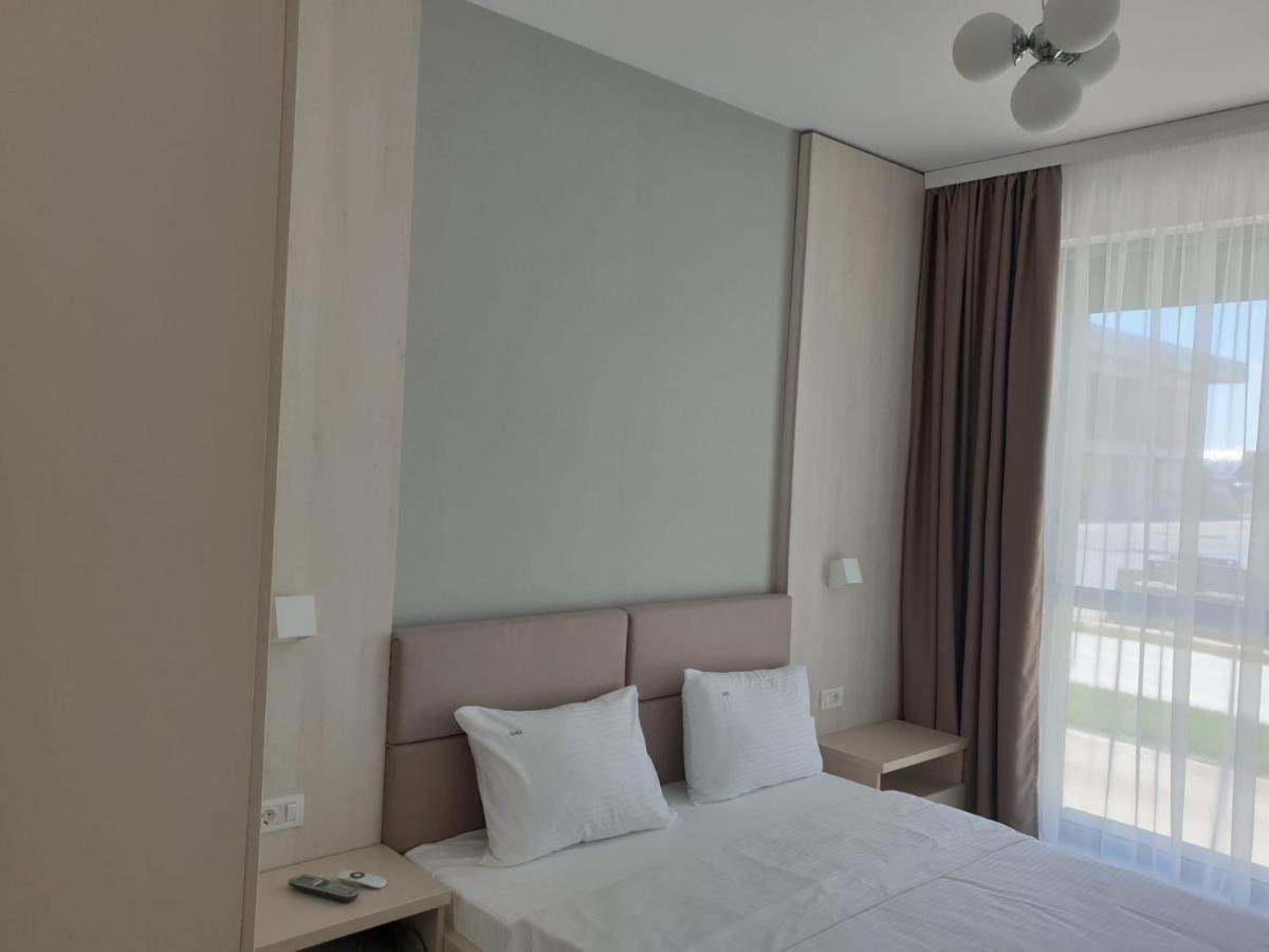 Lotus Studios Mamaia Ngoại thất bức ảnh